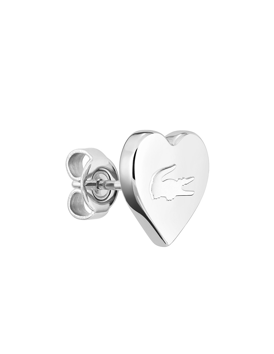 Aretes de corazón con acabado brillante 4