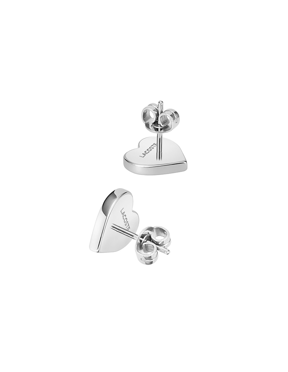 Aretes de corazón con acabado brillante 3