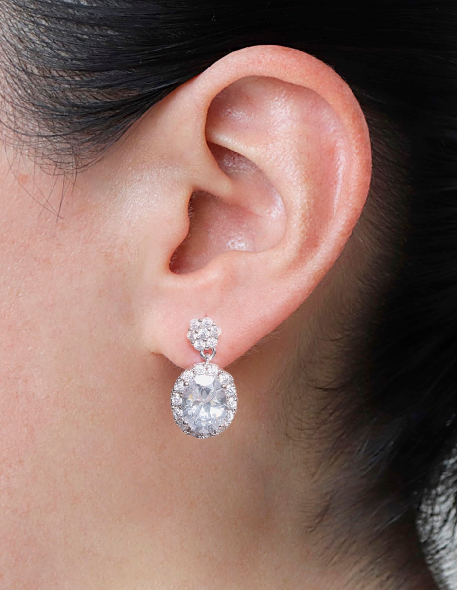 Aretes ovalados con acabado brillante cristal 3