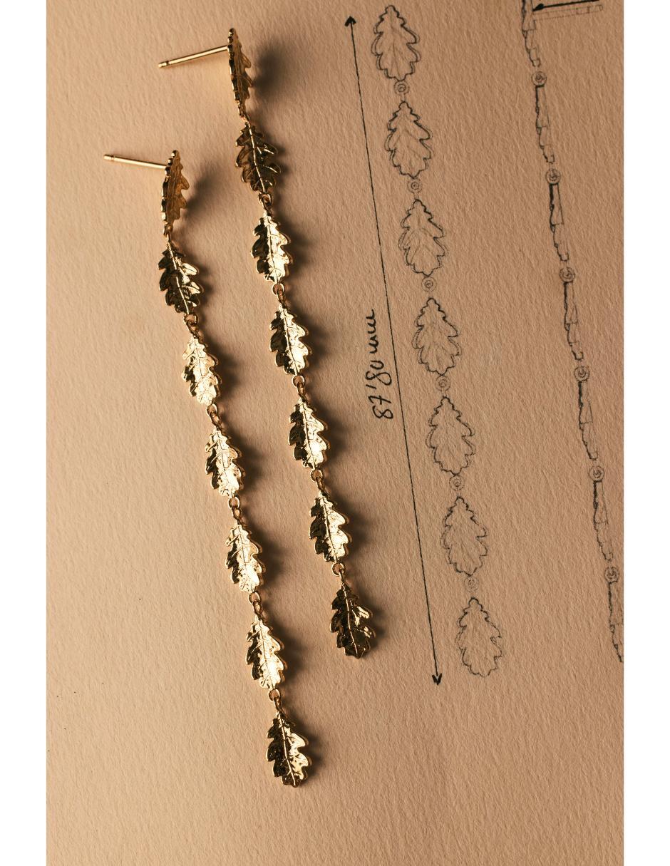 Aretes de hoja Into The Woods con acabado baño de oro 18 K 2