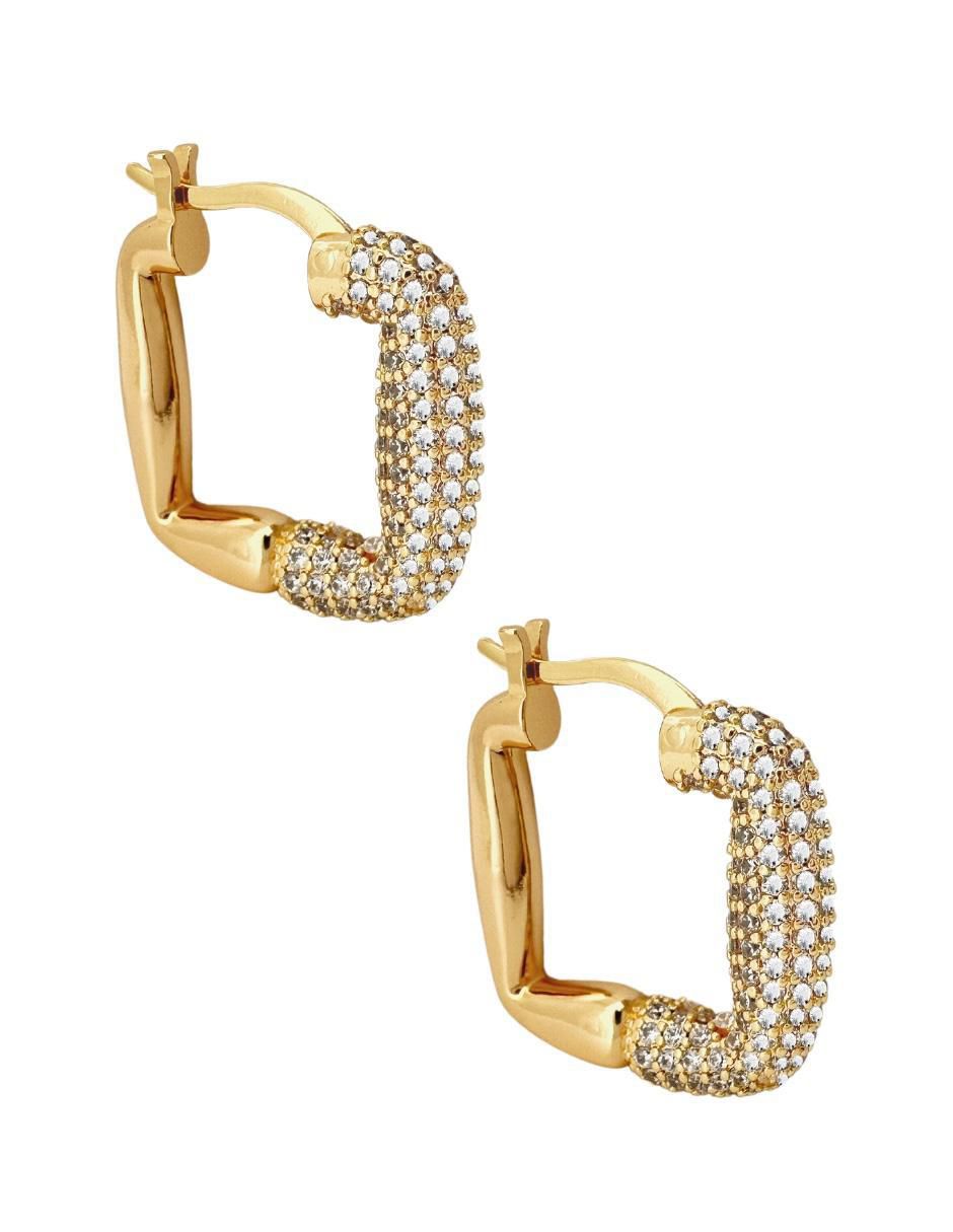 Aretes cuadrados con acabado pavé