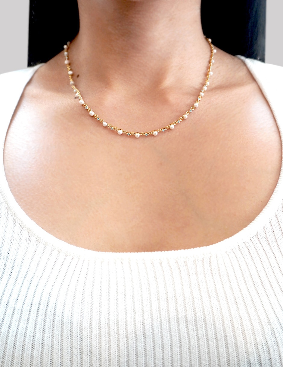 Collar acabado brillante
