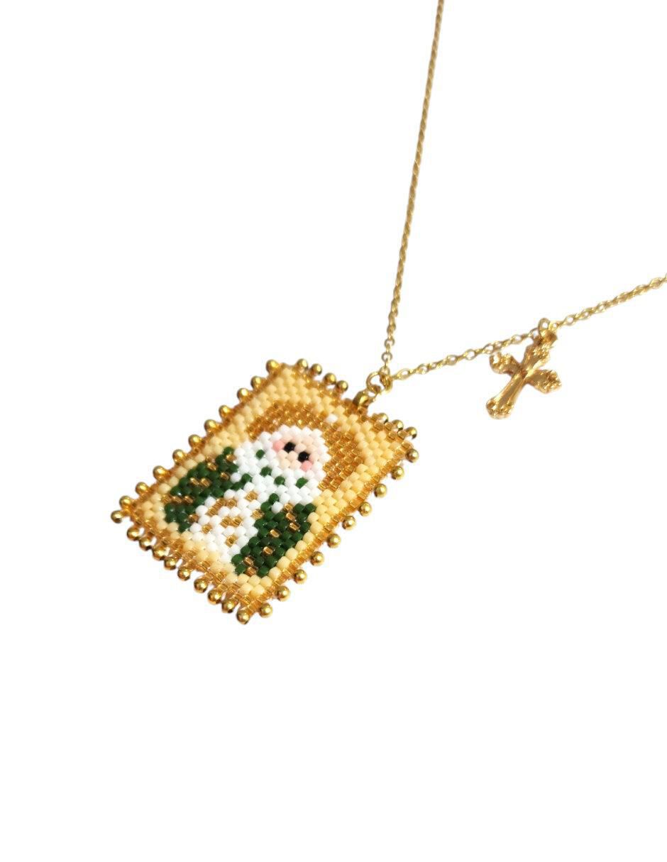 Collar con acabado baño de oro 24 K 2