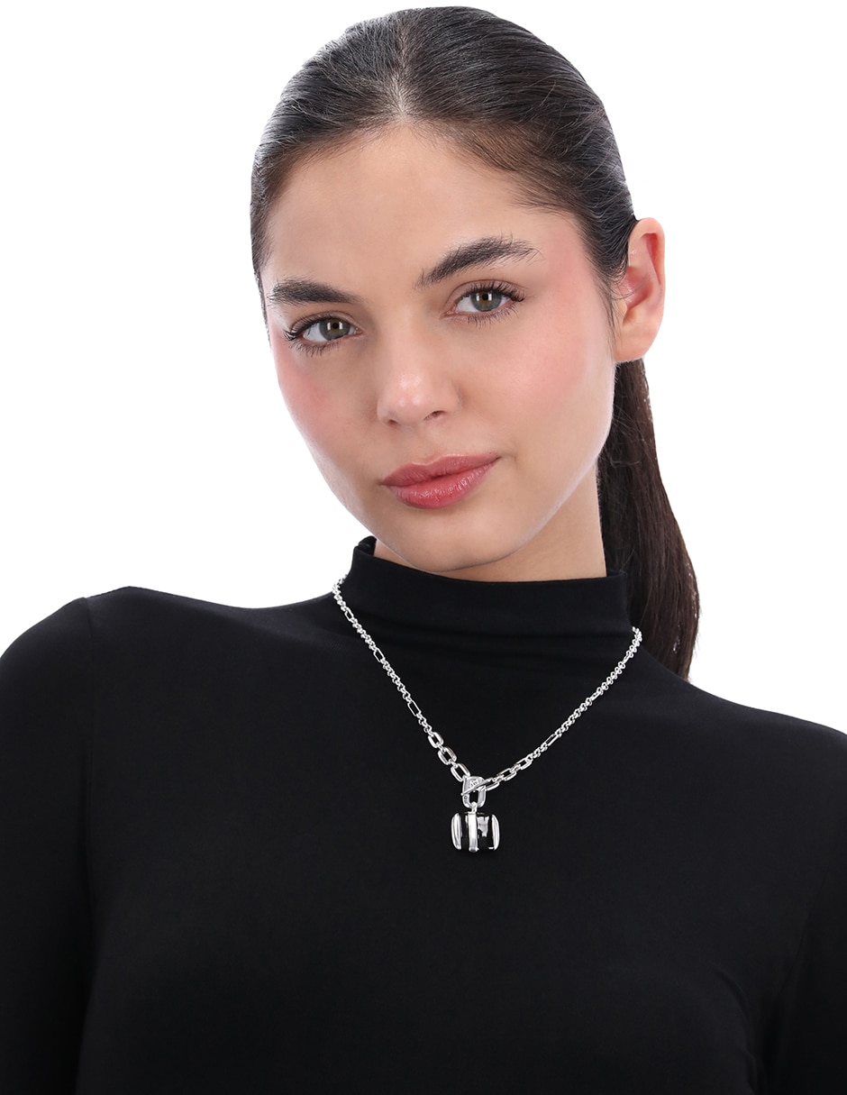 Collar de cuadrada Jet Setting