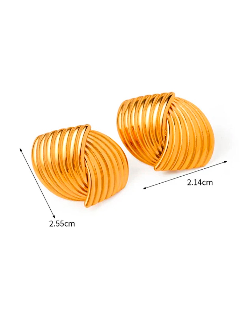 Aretes Classic Collection con acabado chapa de oro 3