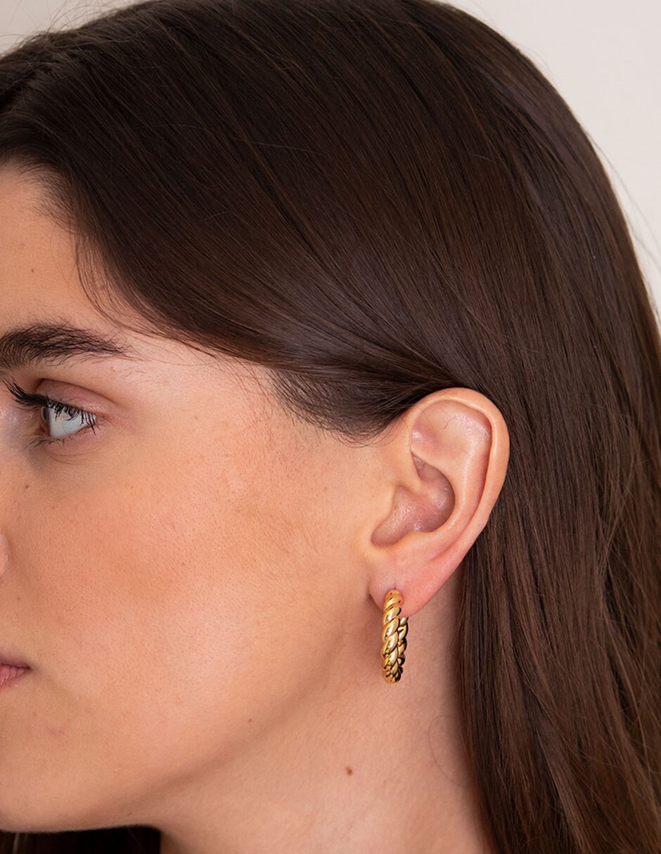 Arracadas Classic Collection con acabado chapa de oro