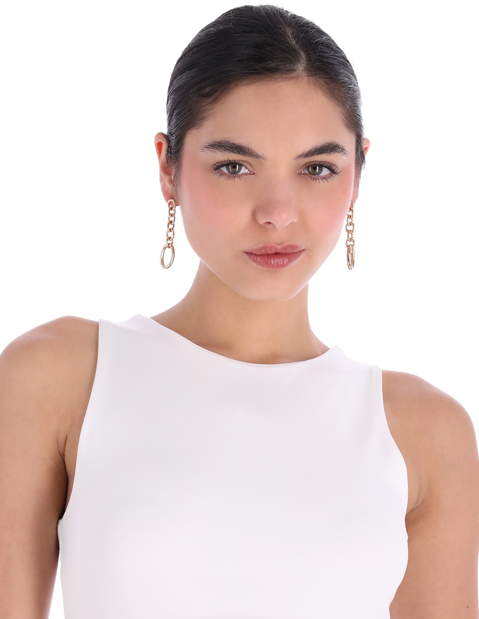 Aretes de eslabones Evelyn con acabado brillante