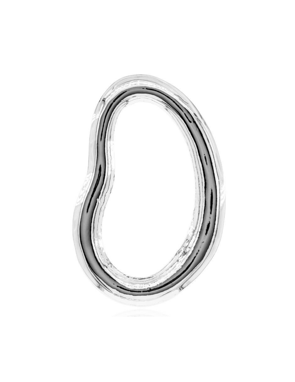 Aretes ovalados con acabado baño de rodio 2