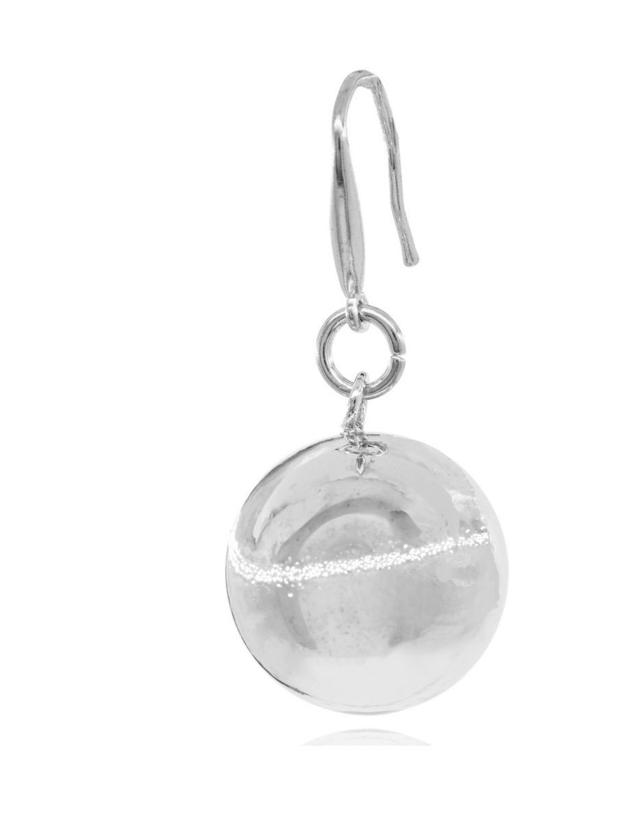 Aretes de esfera con acabado baño de rodio 2