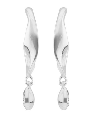Aretes con acabado brillante Aretes con acabado brillante