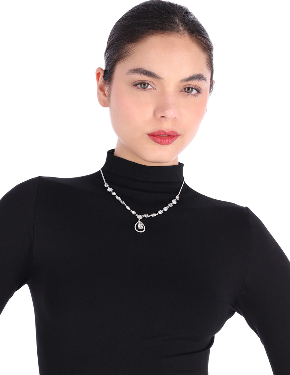 Collar gota Ivory Runway 3