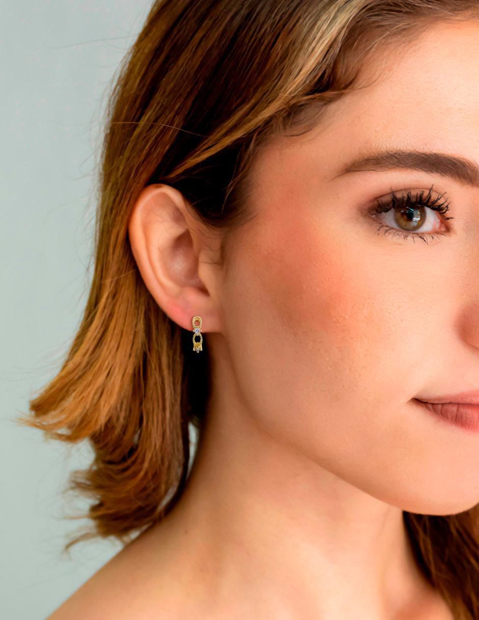 Aretes con acabado brillante 4