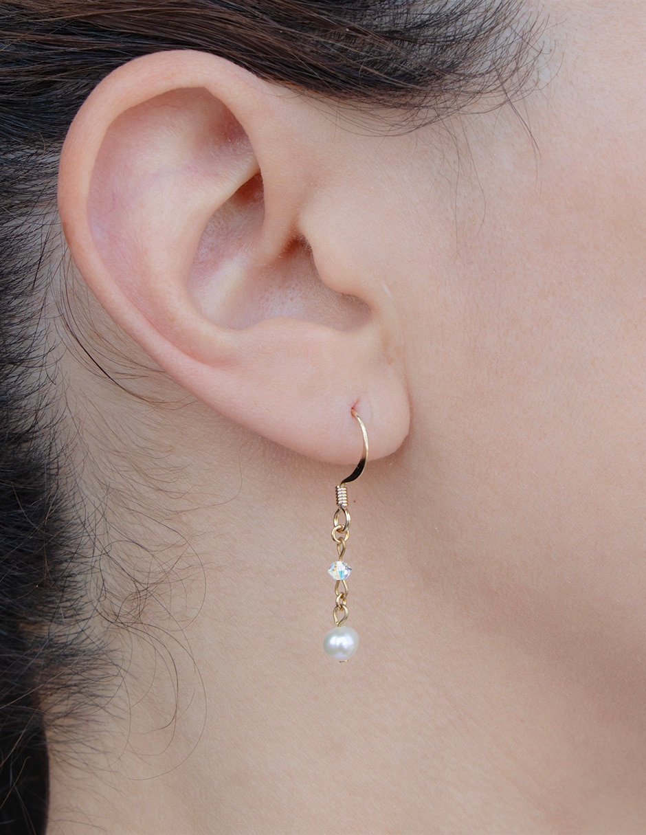 Aretes redondos Emanuel Ungaro perla Aretes redondos Emanuel Ungaro perla