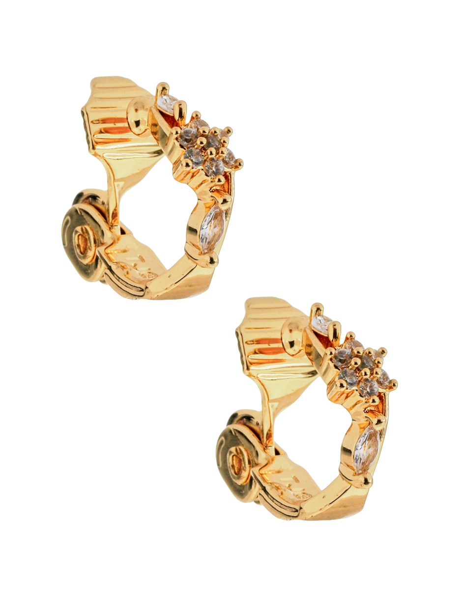 Aretes ovalados con acabado brillante cristal 2