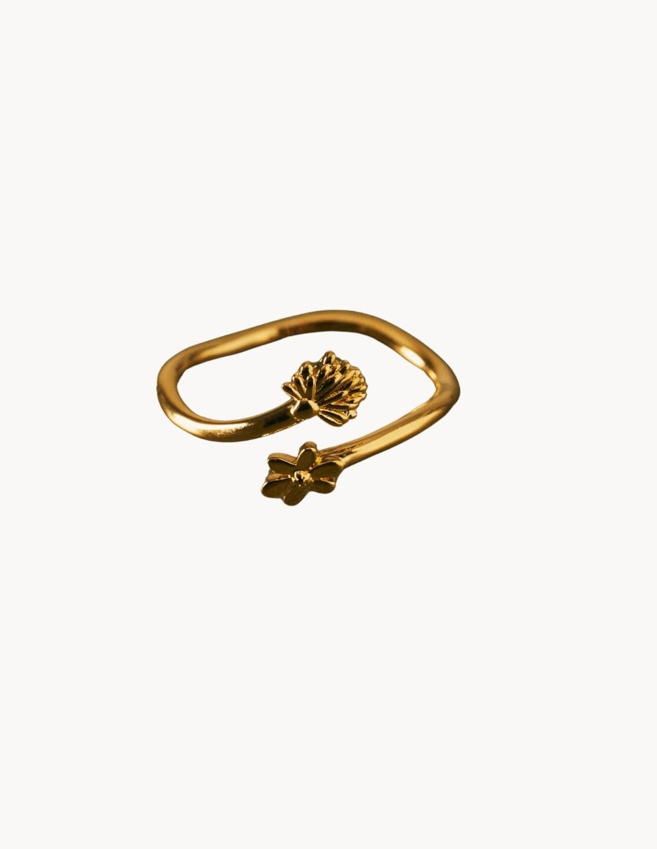 Anillo Jiaoren perla con acabado baño de oro 18 k 1