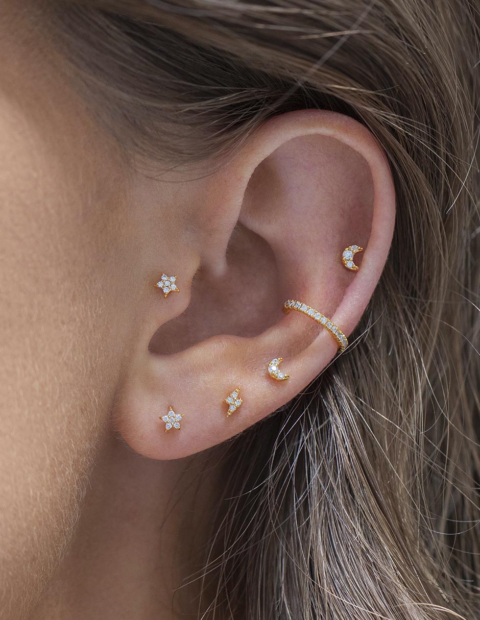 Set de aretes 18 K con acabado chapa de oro 2