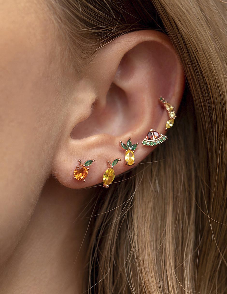 Set de aretes 18 K con acabado chapa de oro 2