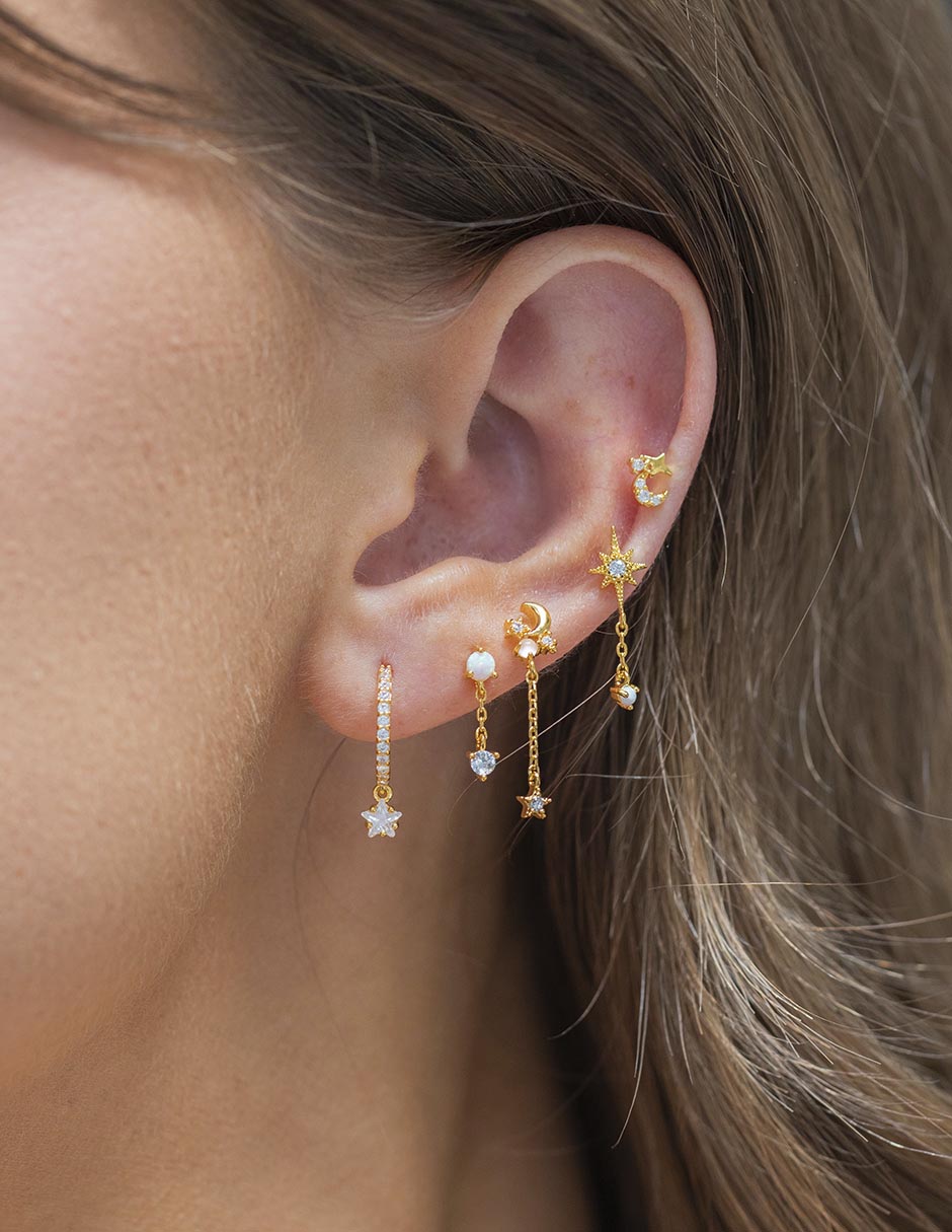Aretes 18 K con acabado chapa de oro 2