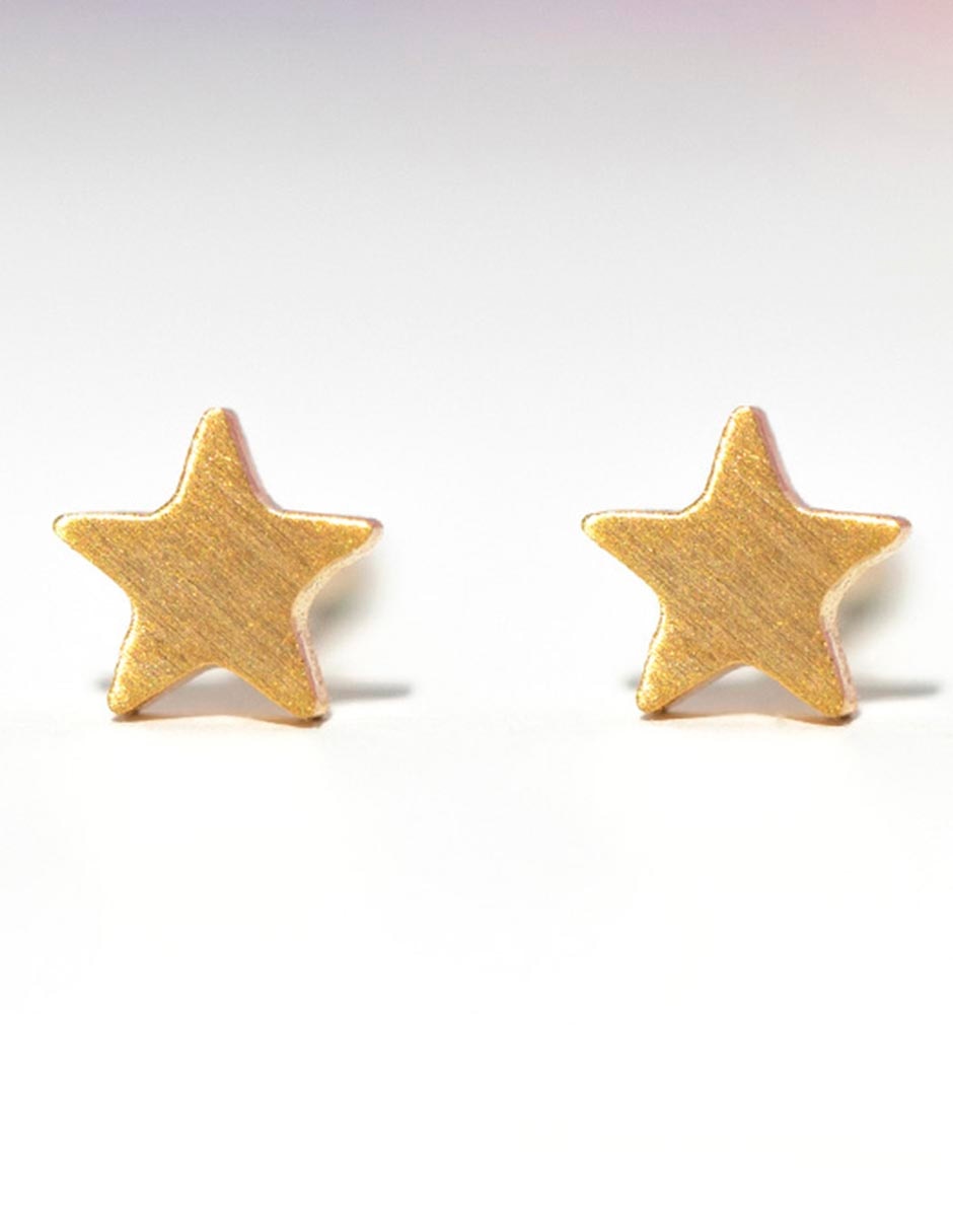 Aretes de estrella 18 K con acabado chapa de oro 2
