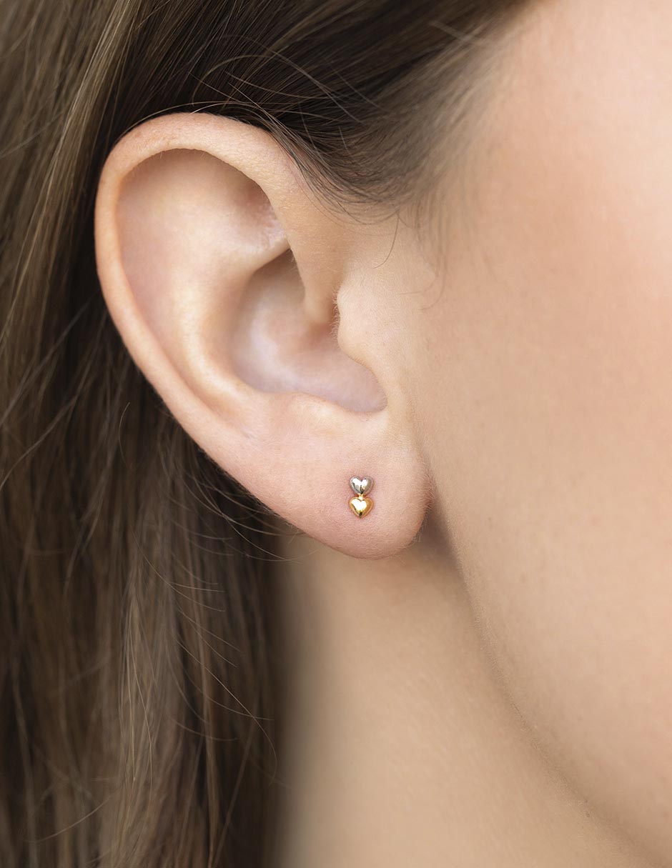 Aretes de corazón 18 K con acabado chapa de oro 2