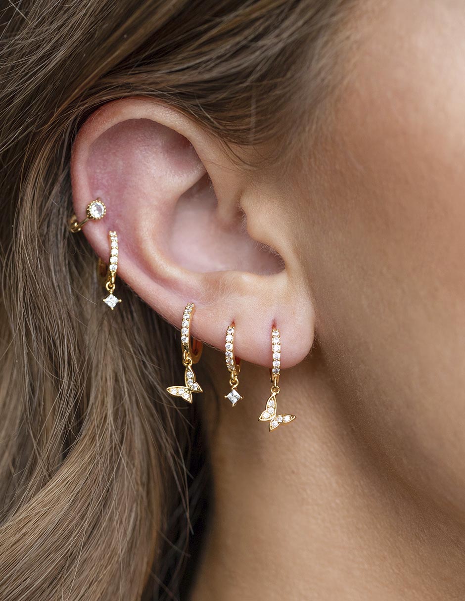 Set de aretes 18 K con acabado chapa de oro 3