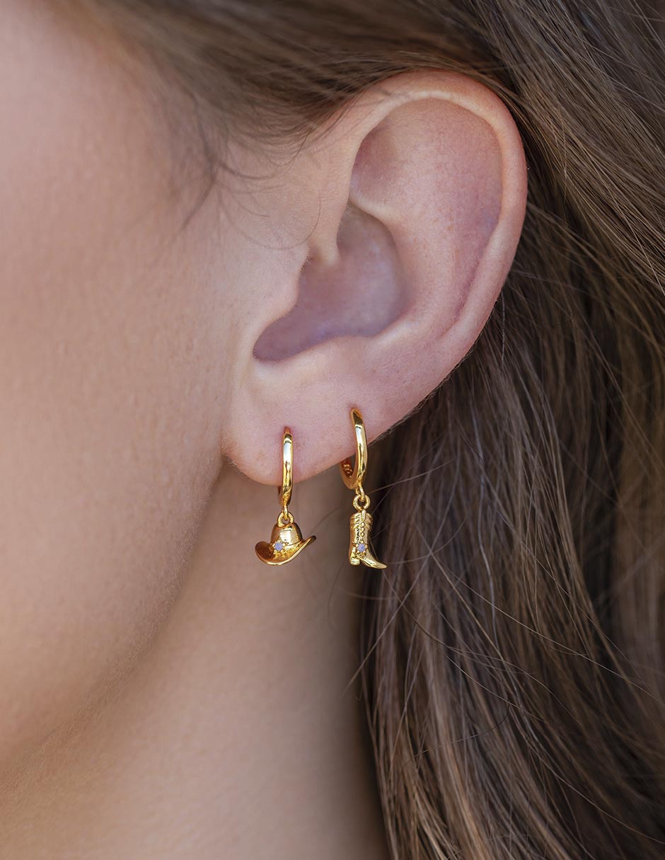 Aretes 18 K con acabado chapa de oro 2
