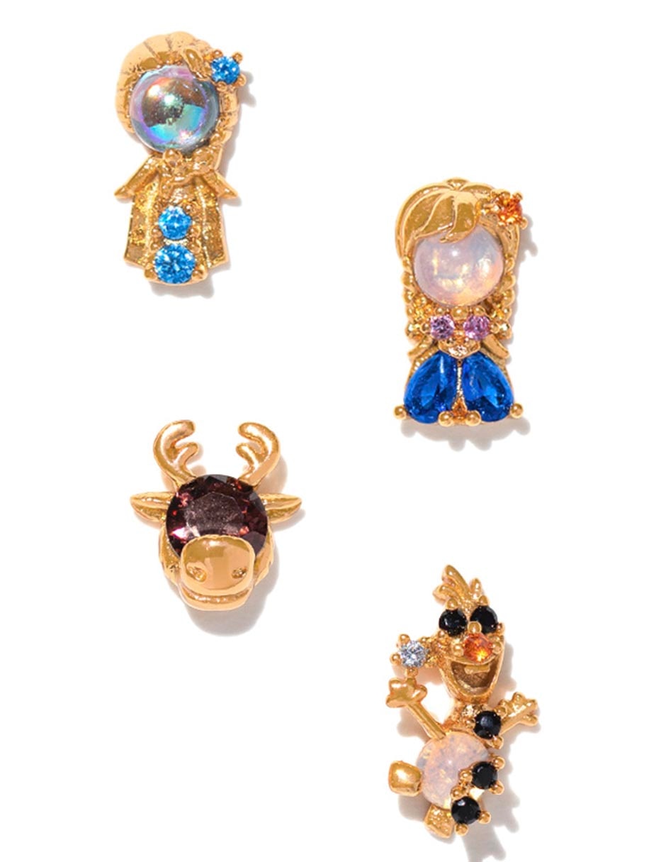 Aretes Frozen 18 K con acabado chapa de oro Aretes Frozen 18 K con acabado chapa de oro