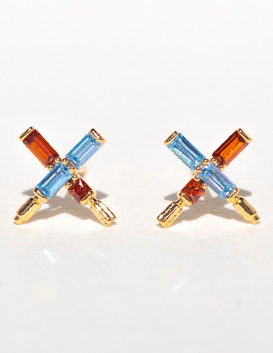 Aretes 18 K con acabado chapa de oro 3