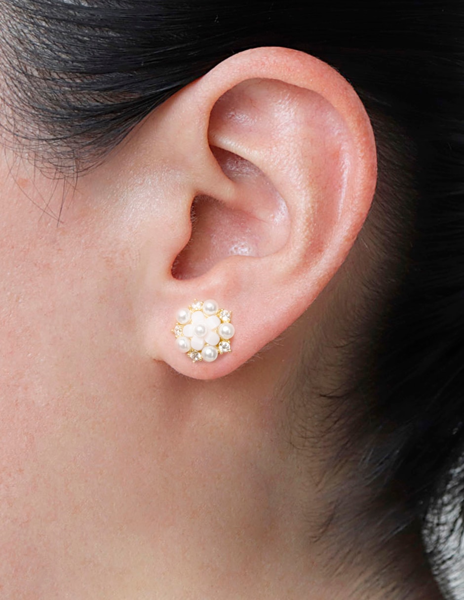 Aretes de flor Westies perla