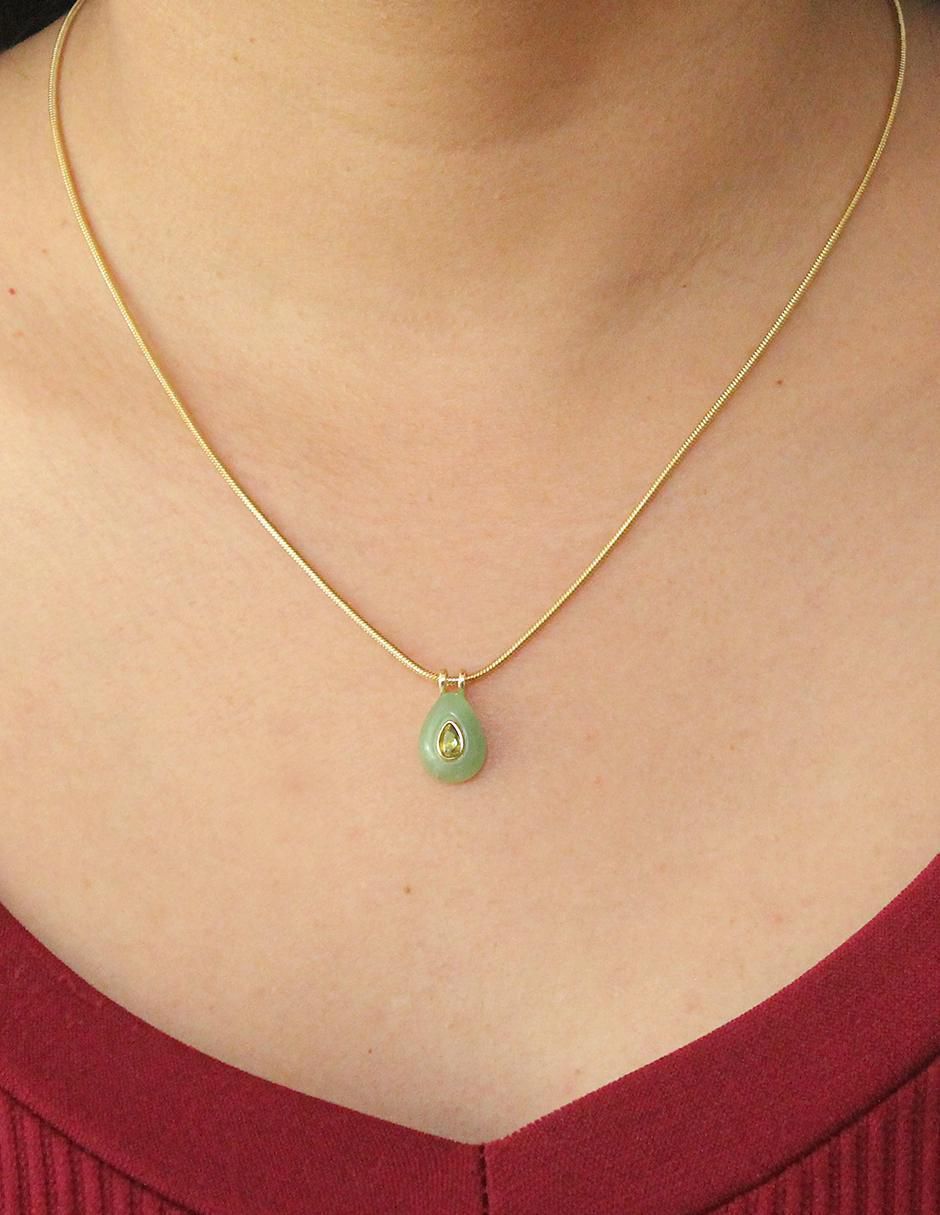 Collar gota 2