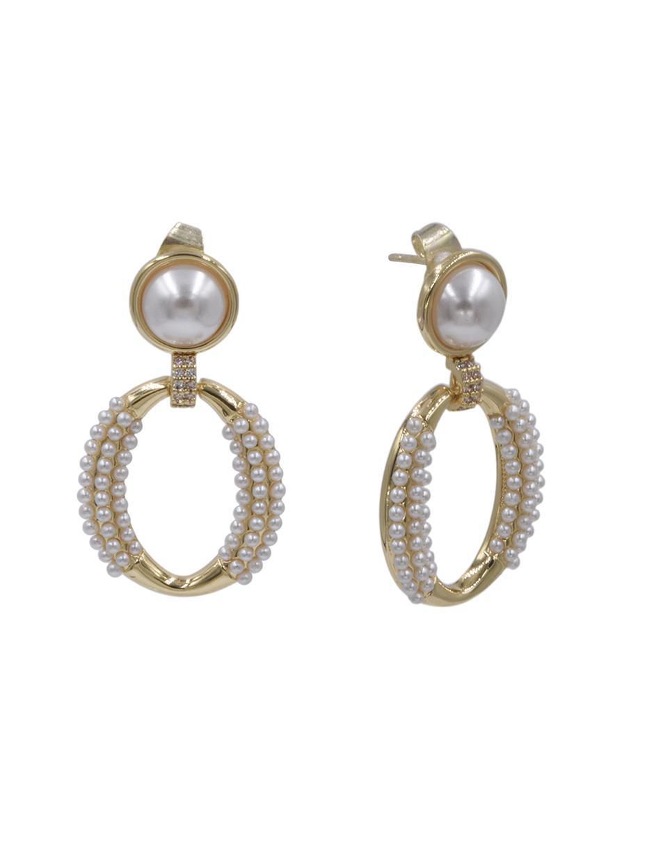 Aretes ovalados con acabado chapa de oro perla Aretes ovalados con acabado chapa de oro perla