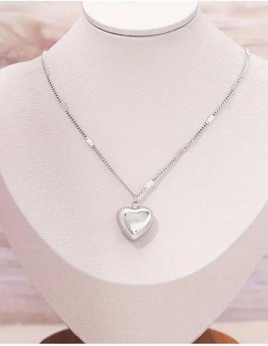 Collar con dije corazón 5