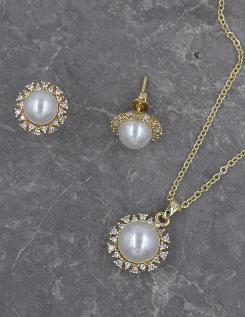 Aretes y collar de sol zirconia