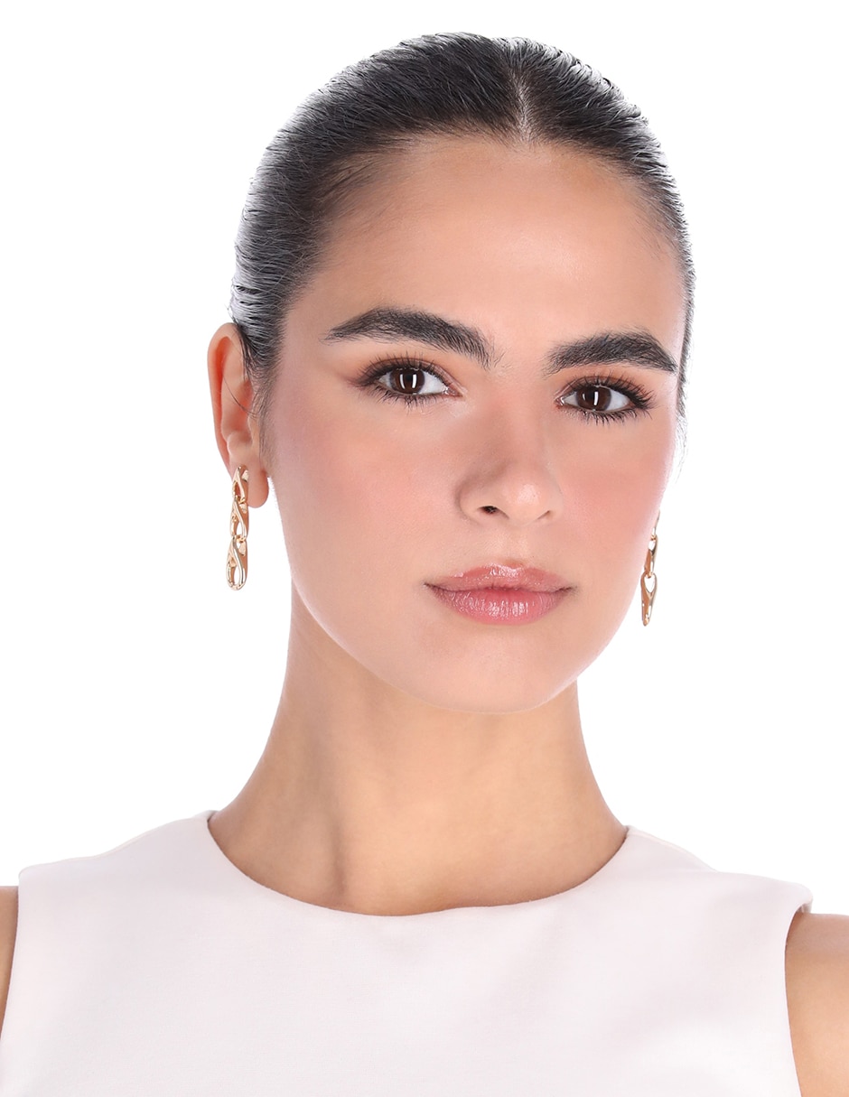 Aretes circulares con acabado brillante 3