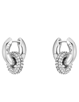 Aretes redondos con acabado brillante cristal