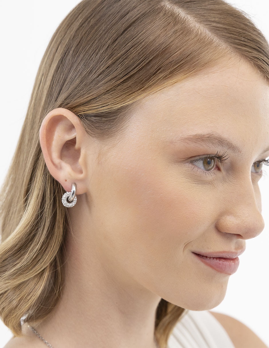 Aretes redondos con acabado brillante cristal 5