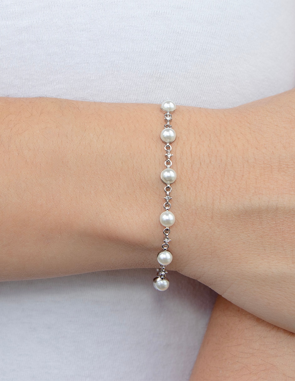 Pulsera Carré con perla con acabado baño rodio