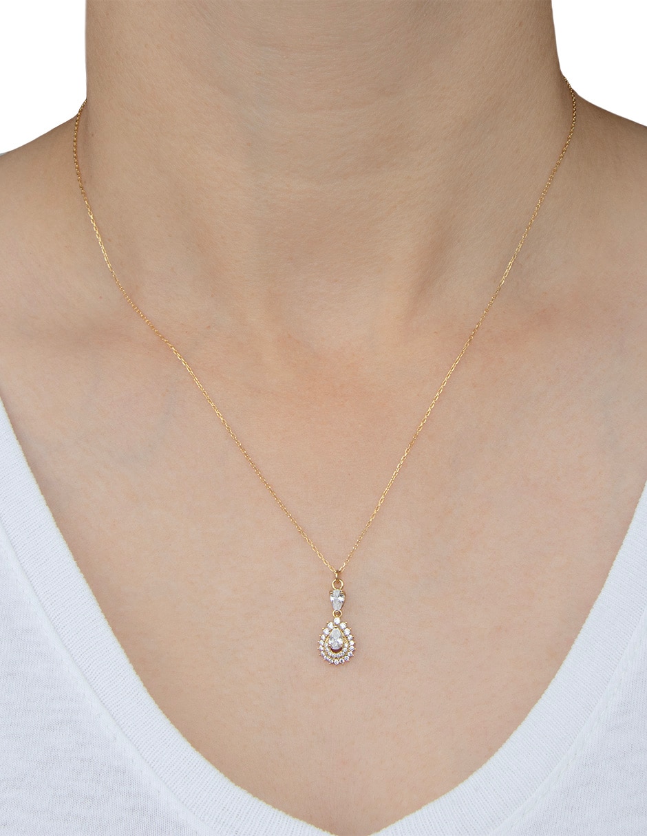 Collar con dije de gota de plata P 925 Collar con dije de gota de plata P 925