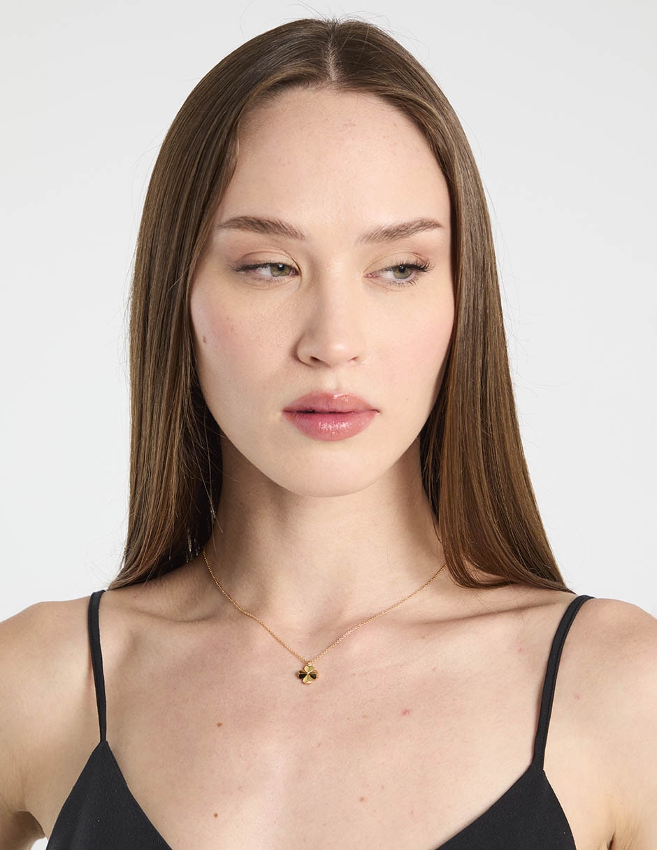 Collar con dije flor 3