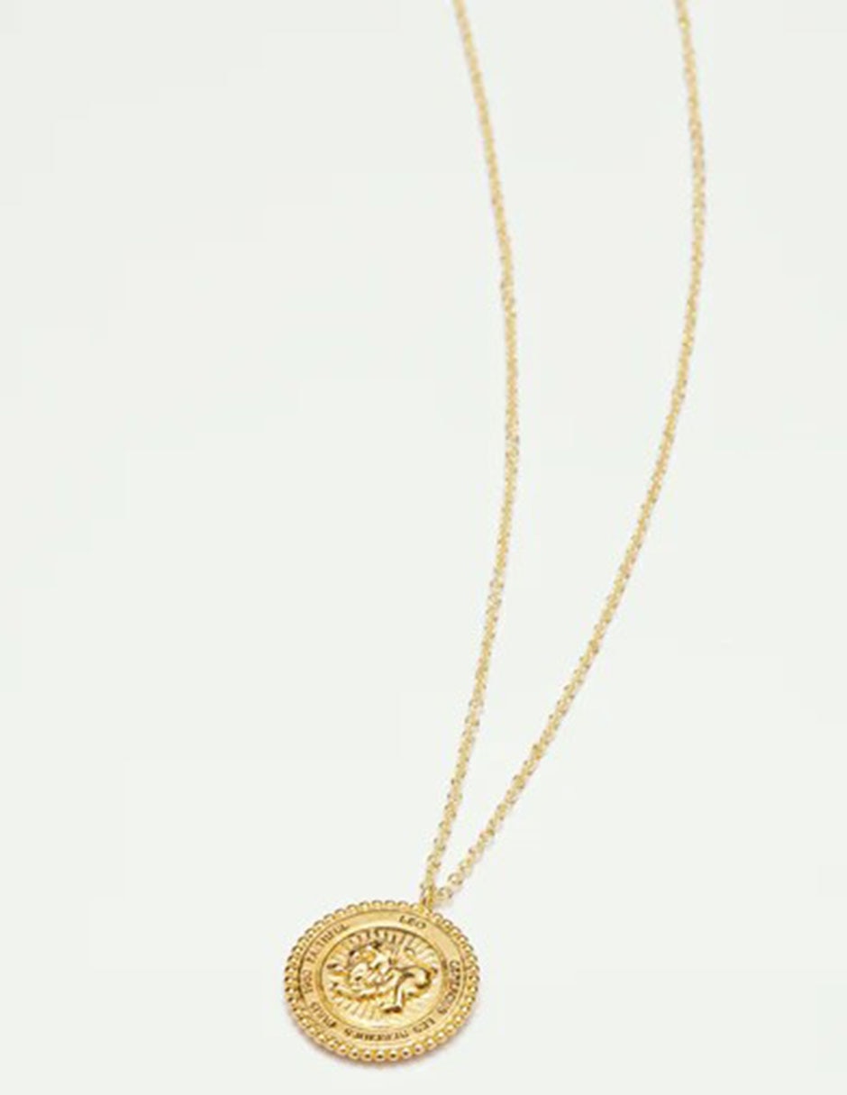 Collar signo zodiacal Constelación Leo con acabado baño de oro 18 K 2