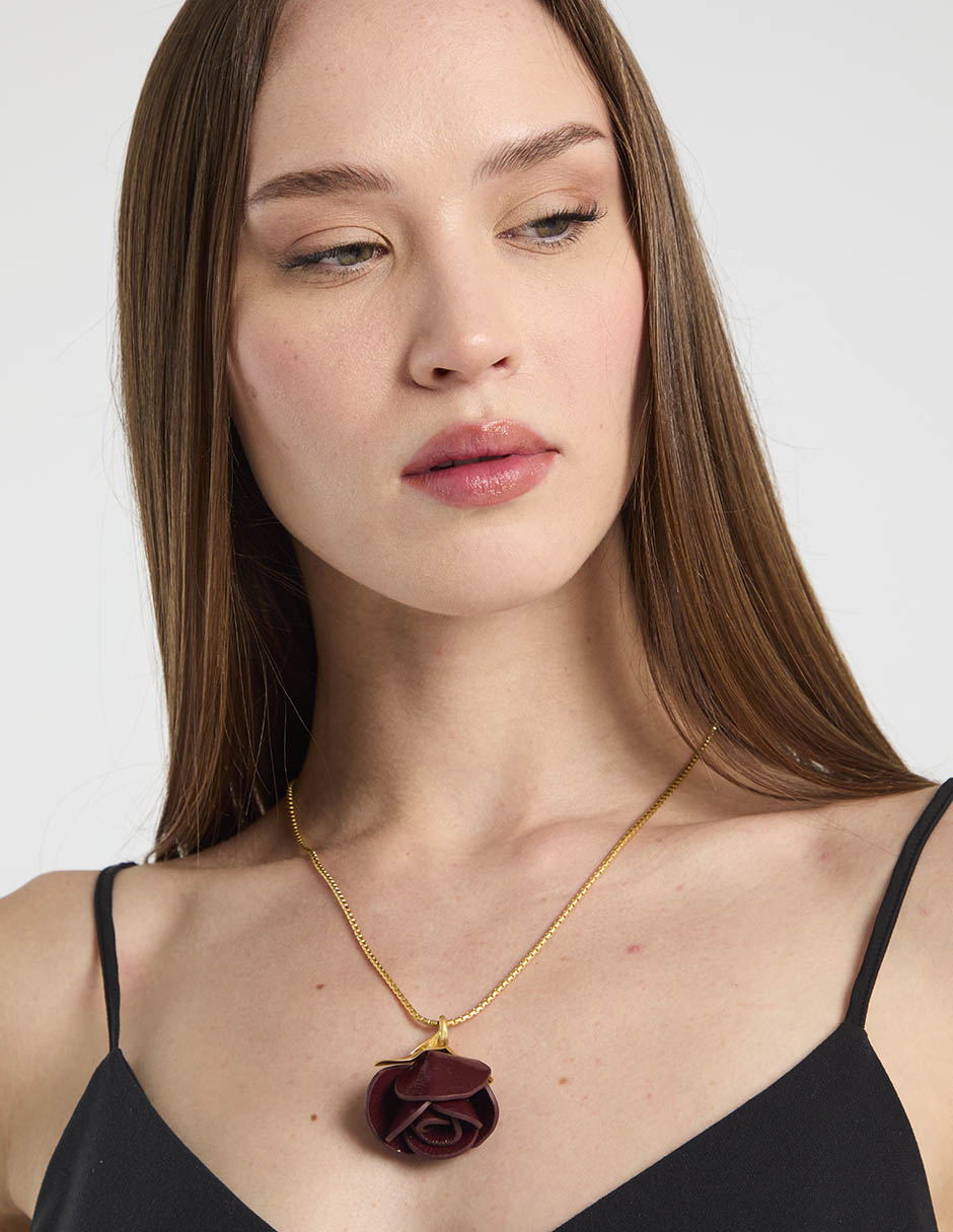 Collar con dije flor Buds 3