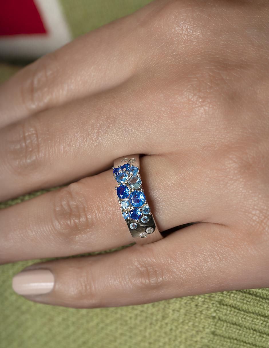 Anillo P 925 de plata zafiro pavé