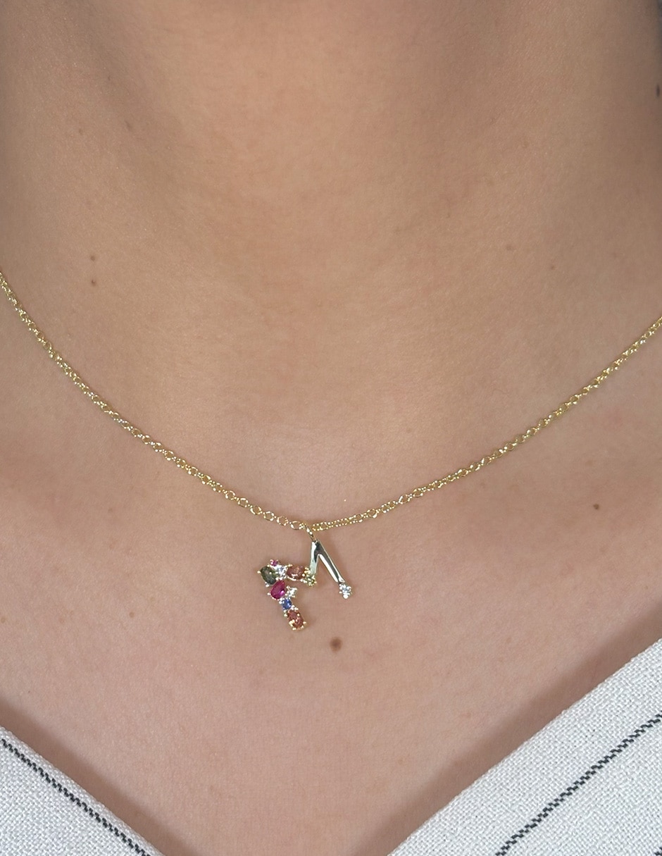 Collar con dije Carmela Mía de baño de oro 14 K