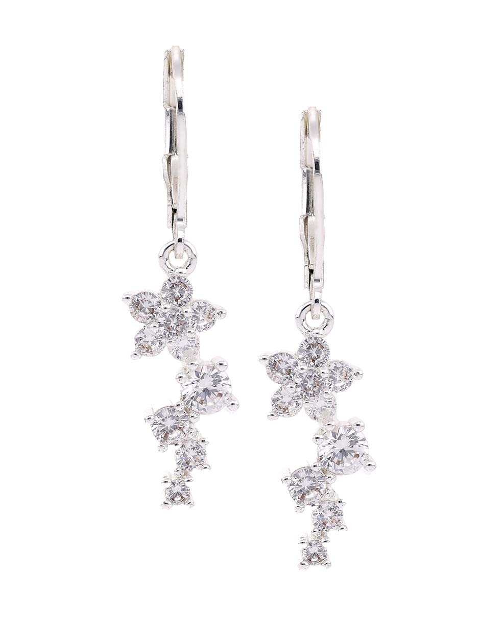 Aretes con acabado brillante