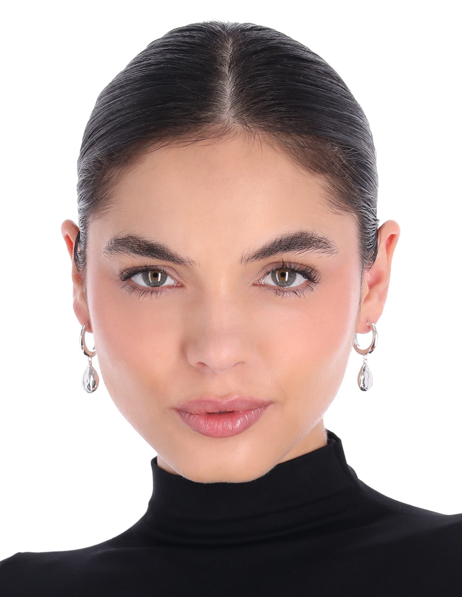 Aretes con acabado brillante 3