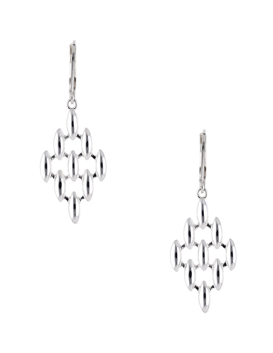 Aretes con acabado brillante