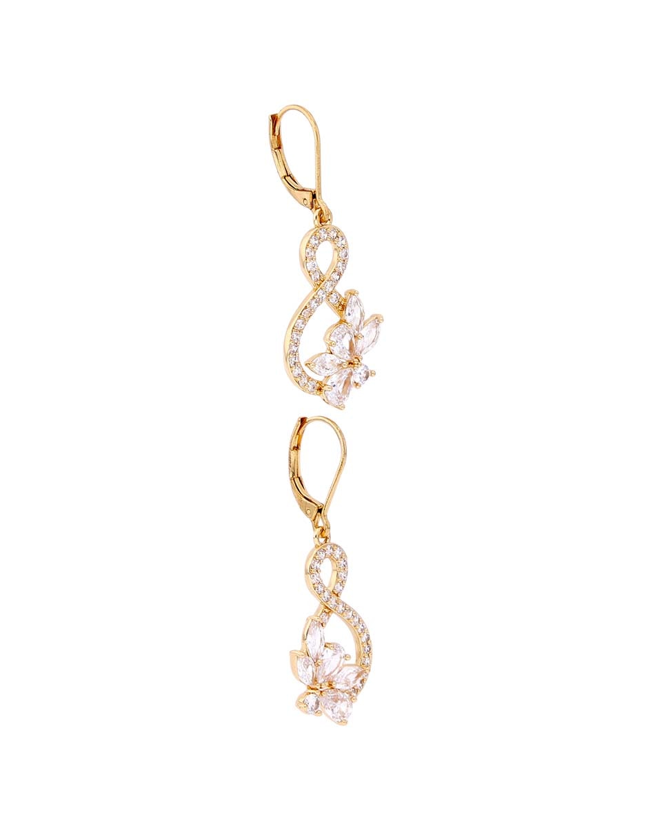 Aretes de flor con acabado brillante 2