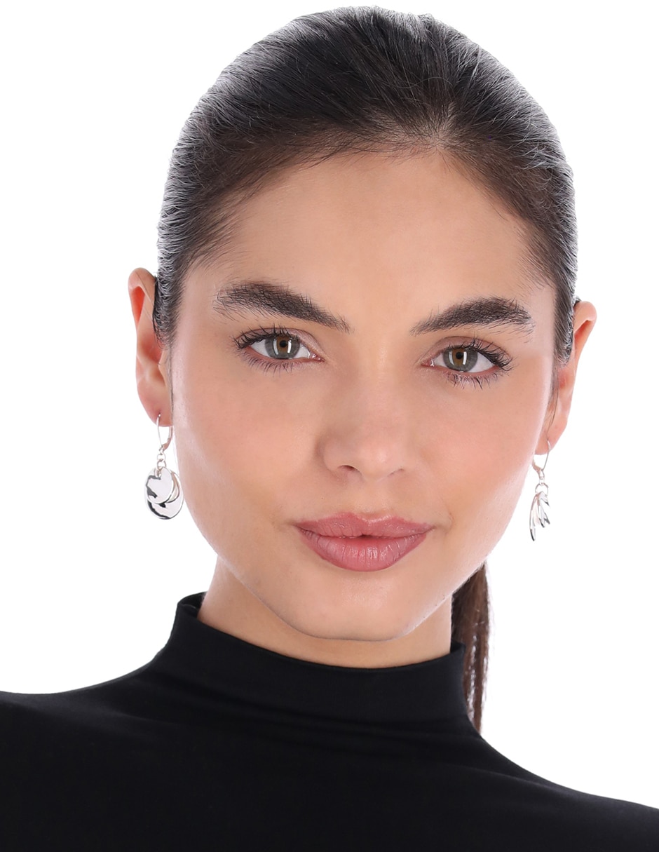 Aretes con acabado brillante 3