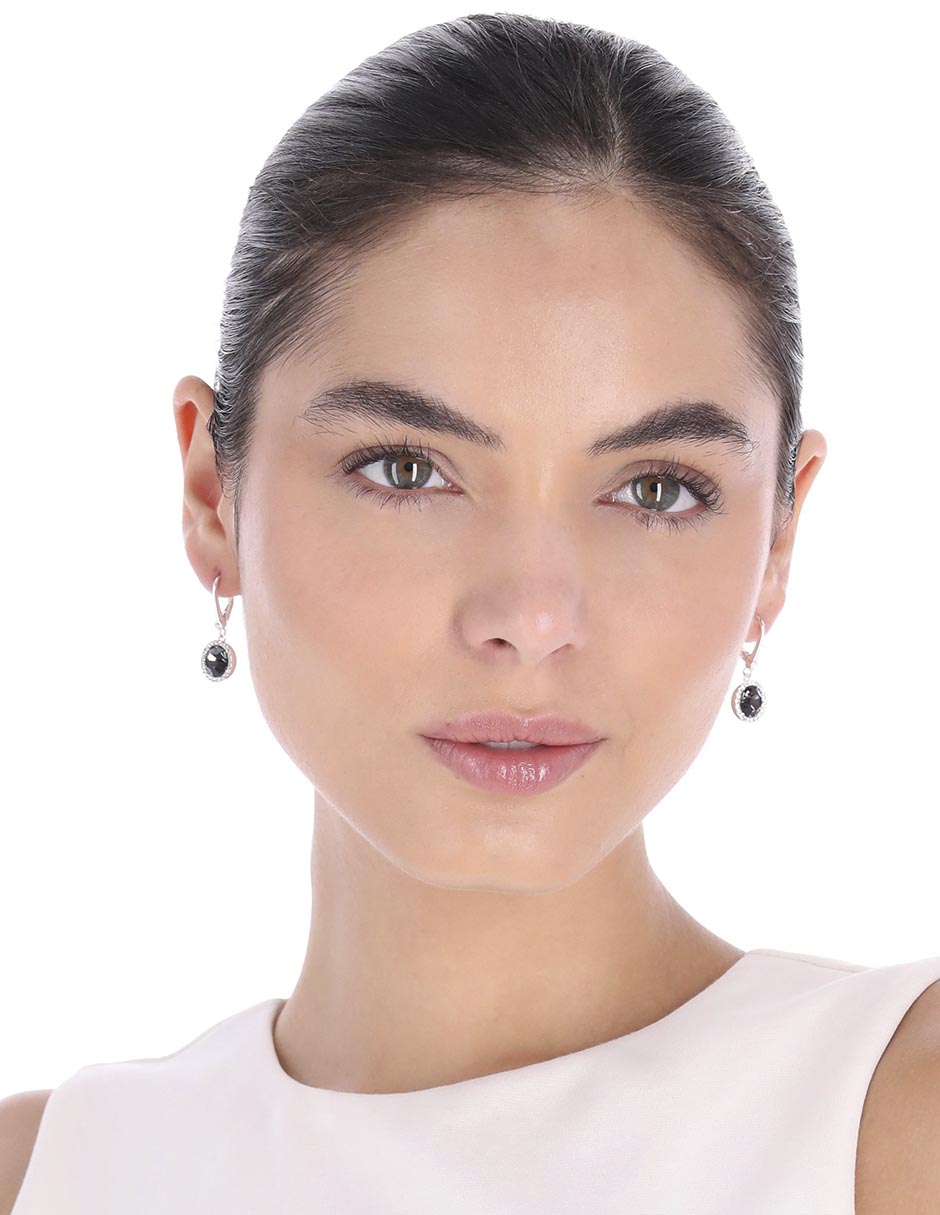 Aretes 22 k con acabado pavé 3