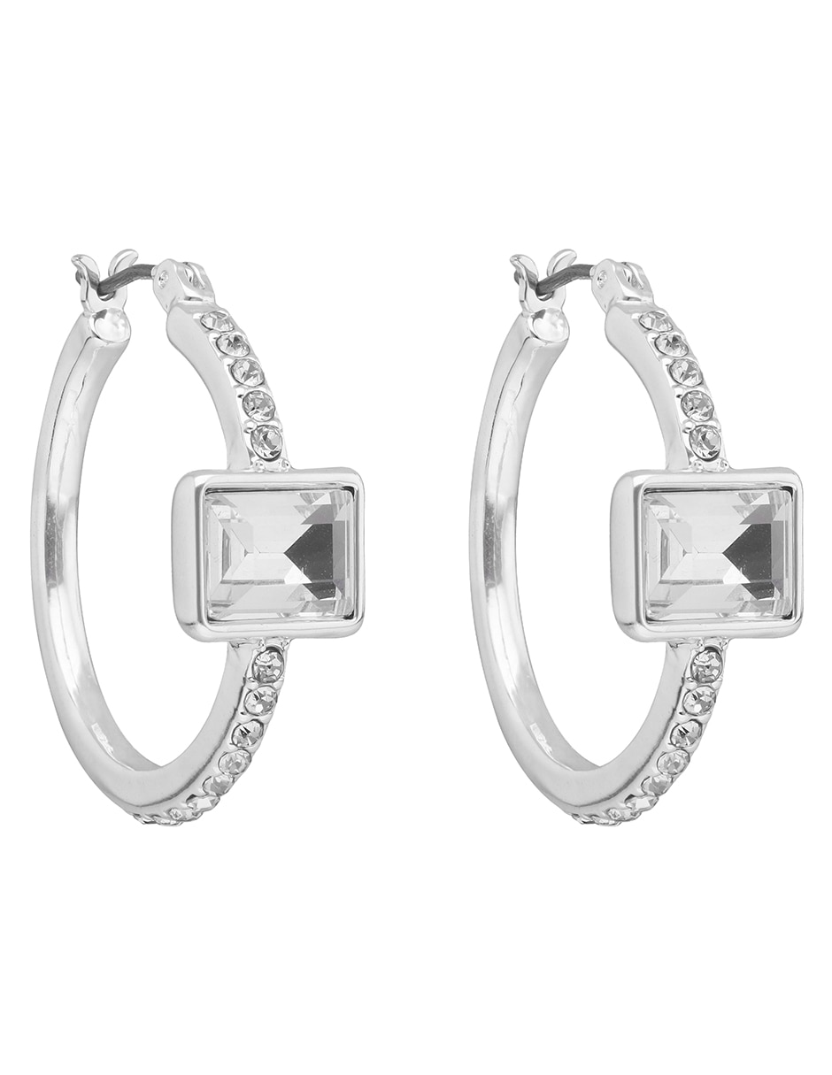 Aretes circulares con acabado brillante 2